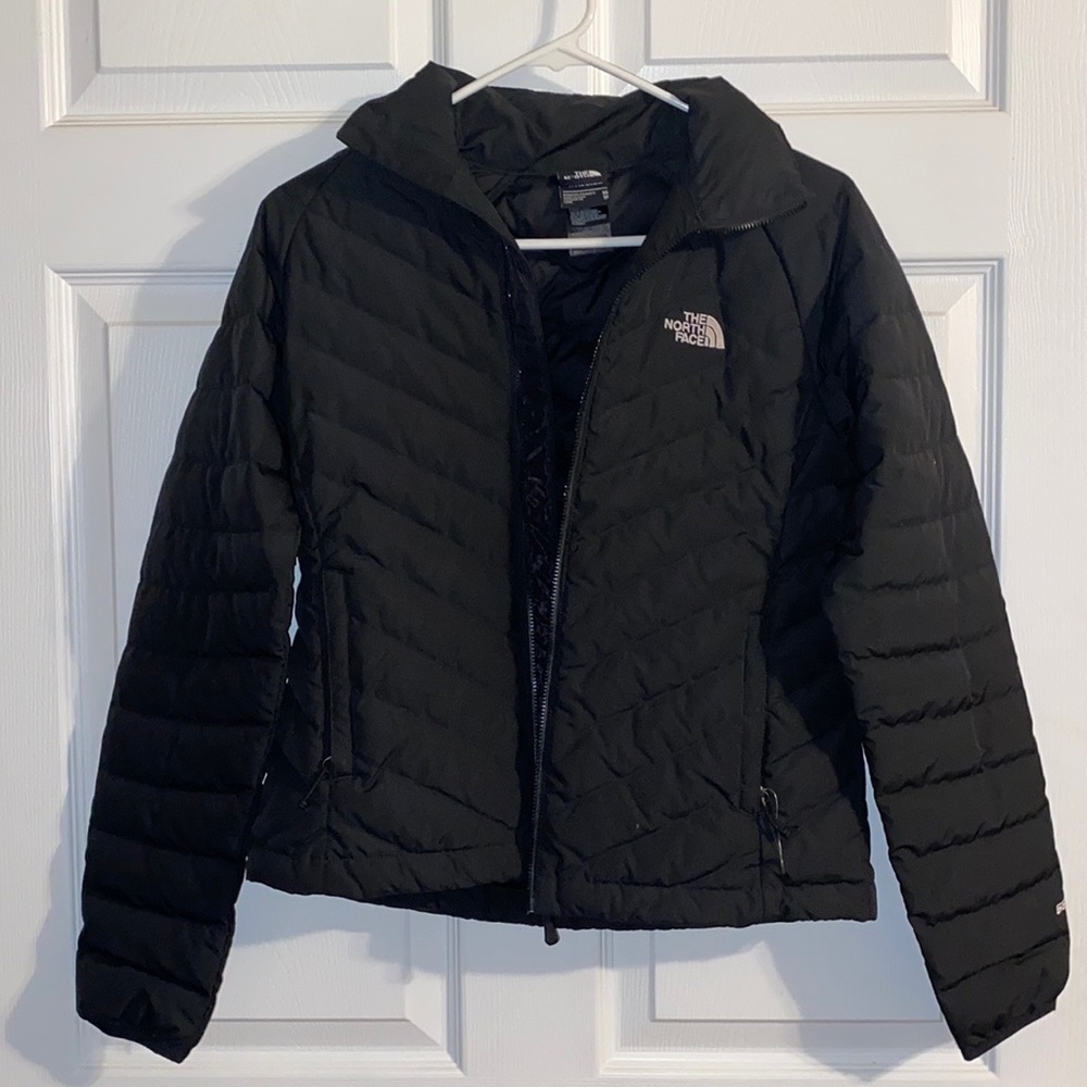 The North Face Puffer Jacket (Reput Up)